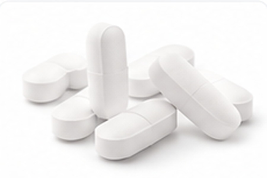 White nutritional tablets